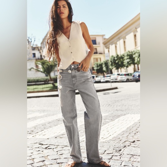 Zara high waist long length regular leg jeans - Picture 1 of 9